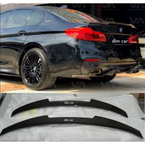 [READY STOCK] BMW 5 Series G30 spoiler M4 style GLOSS BLACK CARBON