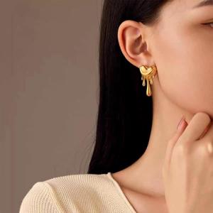 Thời trang tối giản Hoa tai hình trái tim độc đáo nóng chảy thiết kế sang trọng những chiếc Khuyên tai trái tim chống dị ứng hợp kim Quà Tặng