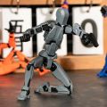 Titan Dummy 13 3D Printed Action Figure Dummy Joint Movable Action Figure 3D Puzzle DIY Lucky 13 Multi-sendi Bergerak Robot Dekompresi Merakit Mainan Dummy 13 Articulated. 