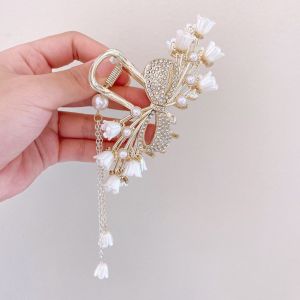 Bisa COD Jepit Rambut Mutiara Bentuk Hiu Aksen Mutiara Dan Berlian Imitasi Bahan Alloy Gaya Korea Untuk Wanita Diomad