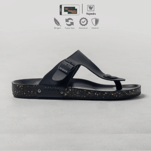 Wajendra x MNDY - Asta Full Black - Sandal Jepit Kulit Hitam Pria / Garansi Tukar Ukuran / Anti Slip / Ringan / Anti Bau / Durable