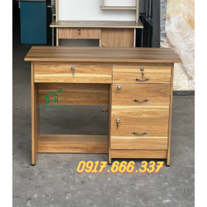 Bàn làm việc ván ép phủ melamine màu vàng 4 hộc kéo giá rẻ kích thước 1m và 1m2