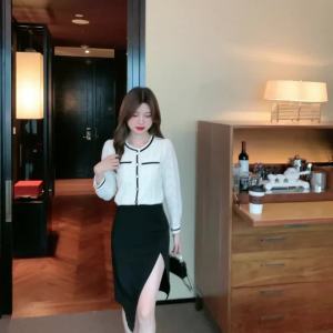 AMMIN 2025 Spring and Autumn New Hollow Embroidery Color-Block Round Neck Long Sleeve Shirt for Women Korean Style Fashion Puff Sleeve Single-Breasted Lace Elegant Blouse