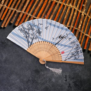 พัดจีนสวยๆ ขนาด8นิ้ว พัดลมจิ๋วด้ามจับสีขาว พัดจีนเต้นรำสีสันสะดุดตาลายน่ารัก พัด พัดจีนโบราณ พัดแดง