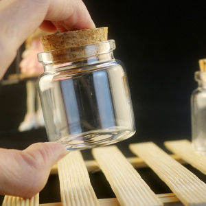 50ML Mini Small Glass Bottles with Cork Stopper Tiny Vials Jars Containers Christmas Wish Bottle