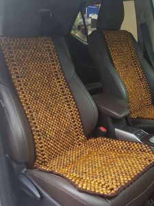 Đệm Lót Ghế Xe Ô Tô Hạt Gỗ Bách Xanh Hạt 12ly - Móc Viền Thủ Công