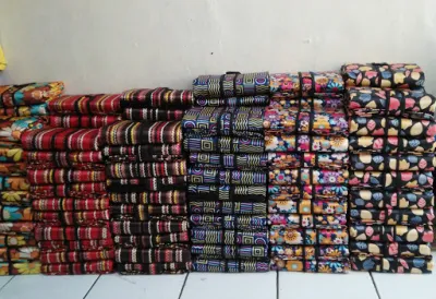 Tikar Piknik Serbaguna