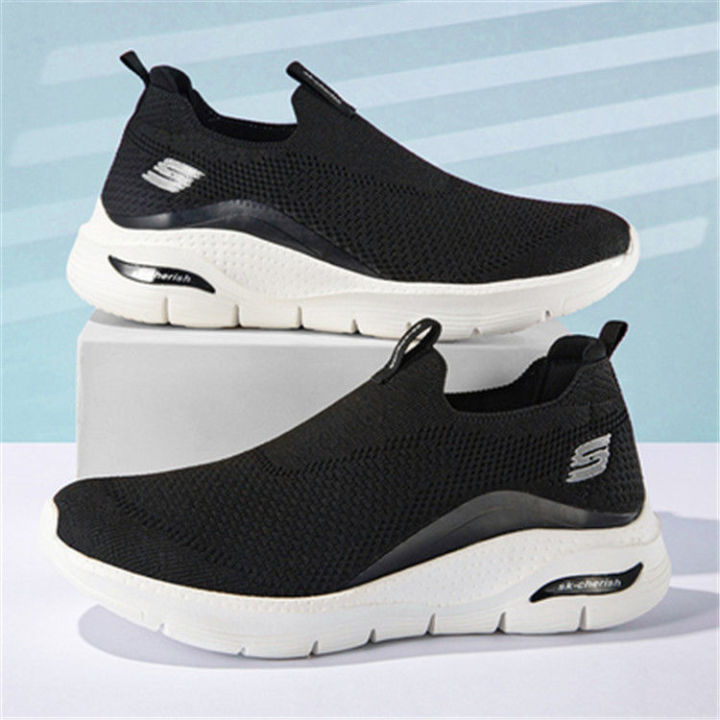 Skechers shoes hotsell slip on