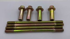 Cylinder Bolt Studs Pin for CG125 CG150 CG175 CG200 CG250 Tmx125 Tmx155 Cylinder Block Replacement