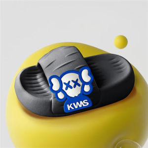 Psion OMG💫รองเท้าแตะฮิตๆ รองเท้าแตะแฟชั่นแบบสวม ด้านข้างแต่งลายการ์ตูนอย่างเฟี้ยว พื้นนิ่มสวมใส่สบาย🤖