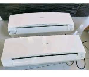 KIPAS AC POLOS KARAKTER RANDOM PLUS REMOT BREKET