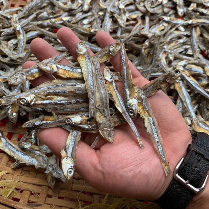 Khô cá cơm chiên giòn, Cách làm khô cá cơm ngào đường,  Khô cá cơm nâu đen ngon loại 500gr , mua ngay khô cá cơm chất lượng cao giá tốt tại MikiFoods (C-044)