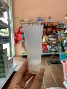 (แบบ1และ3ชิ้น) หลอดพลาสติกขุ่นแบบบีบพร้อมฝา ขนาด 50 ml.ไว้สำหรับแบ่งเครื่องสำอางค์พกพา