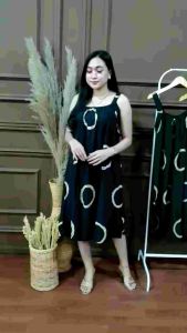 Daster Jumbo Yukensi Terbaru Motif Ring Daster Rayon Jumbo Tanpa Lengan LD 140 XxxxxL Terbaik Termurah Dan Terlaris