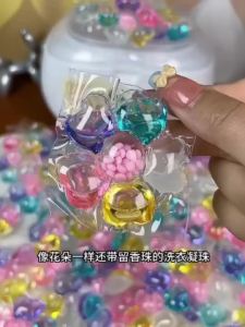六合一洗衣凝珠100颗洗衣凝珠 Laundry Laundry Gel Beads Six-in-One Antibacterial Anti-Mite Check Long-Lasting Fragrance Beads Soft Decontamin洗衣凝珠留香珠。。。
