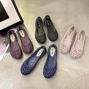 [Free Shipping] Womens Summer Fashion Hollow Flat Nurse Shoes Closed-Toe Non-Slip Clogs Soft Sole Breathable Jelly Plastic Shoes
