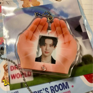 BEAUTYLADIES แขนเสื้อแสดง ถือคุณไว้ในพวงกุญแจปาล์ม การตกแต่งตกแต่ง ภาพไอดอล ที่ใส่บัตรภาพขนาด1นิ้ว ตลกๆ สร้างสรรค์และสร้างสรรค์ จี้กรอบรูปภาพ ตกแต่งกระเป๋าเป้สะพายหลัง