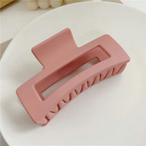 GGS ACC218 Jepit Rambut Salon Model Kotak Bolong 8 Cm Jedai Salon Matte Gaya Y1865