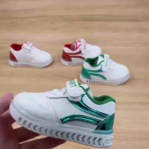 Spring Boys and Girls Casual Baby White Shoes Flashing Light Sneakers 1-6 Year-Old Velcro Wear-Resistant Korean Sneakers