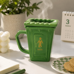 SKJK Creative Design Toilet Shape Cup Large Capacity Funny Water Cup Trendy With Lid Office Coffee Mug Home