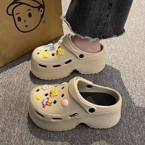 [Free Shipping] 2025 Summer Cute Closed-Toe Non-Slip EVA High-Heel Clogs New Platform Height-Increasing Thick-Soled Beach Sandals