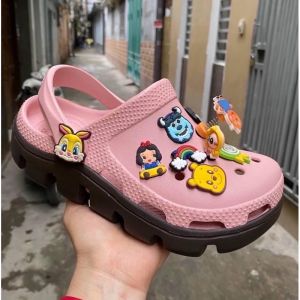 Giày Dép Sục Nữ Đế Cao màu Hồng Cá Tính Full Tag Dành Cho nứ Giày Lỗ Thông Thoáng Bít Mũi Quai Ngang