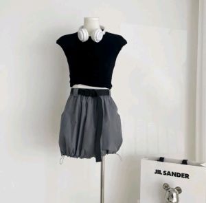 IMPORT REALPIC (R25390) Mini Cargo Skirt With Buckle Belt / Rok Mini Cargo Dengan Belt Tali Pinggang