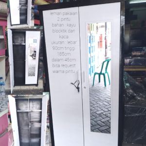 lemari pakaian 2 pintu buka tutup NR
