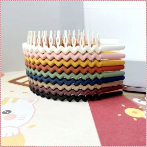 Hair Band Headband Non-slip Lightweight and Soft Outdoor Sense of Style Elegance Color Selection