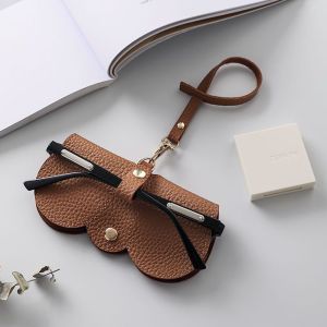1pcs Leather Sunglasses Bag Portable Soft Leather Glasses Case Holder Sunglasses Organizer