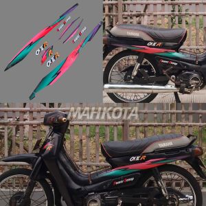 STRIPING STICKER LIS LES POLET Yamaha v100 Alfa 100 1996 Hijau Pink Mahkota Stiker