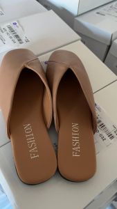 [Free Shipping] WomenS Outdoor Slippers Closed-Toe WomenS Summer Mules Flat-Soled Mules Fashionable Beach Sandals For Women