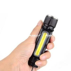 Đèn pin siêu sáng cầm tay bóng LED thân có zoom quang học cự ly chiếu xa trăm mét đế hít nam châm kim có zoom