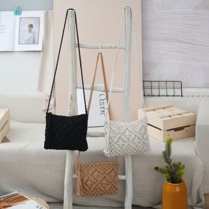 DAWEIF Khoét rỗng Túi Messenger Hình chữ nhật Phong cách cổ điển Túi đeo vai với Tassel Túi đi biển dệt Sử dụng khi đi du lịch