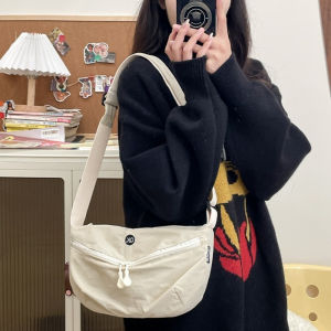 DYJKOUG Sports Nylon Shoulder Bag Korean Style Large Capacity Stripe Underarm Bag Fashion Simple Half Moon Bags Girls