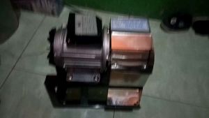 PARUTAN KELAPA LISTRIK SERBAGUNA LISTRIK BAHAN STAINLESS KAKI SIKU  KAKI 2 C MODEL TER BARU
