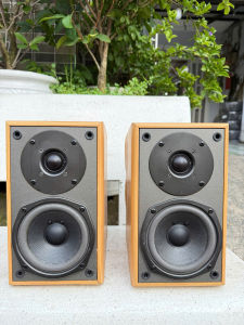 cặp Booksheolf Loa Nghe Nhạc Onkyo FR - V3EX màu gỗ hát tốt Hát tốt- Zin- chất ( 1 loa phía sau hơi xấu) Giá xả 26