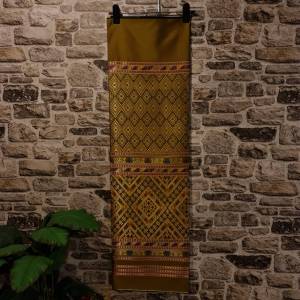 154.ผ้าไหมแกมฝ้าย ผ้าทอทั้งผืน ลายลาวครั่ง สีน้ำตาล