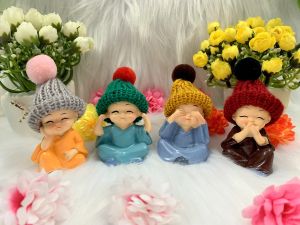 Bộ 4 tượng Chú Tiểu Tứ Không đội Nón Len(Hình Thật)