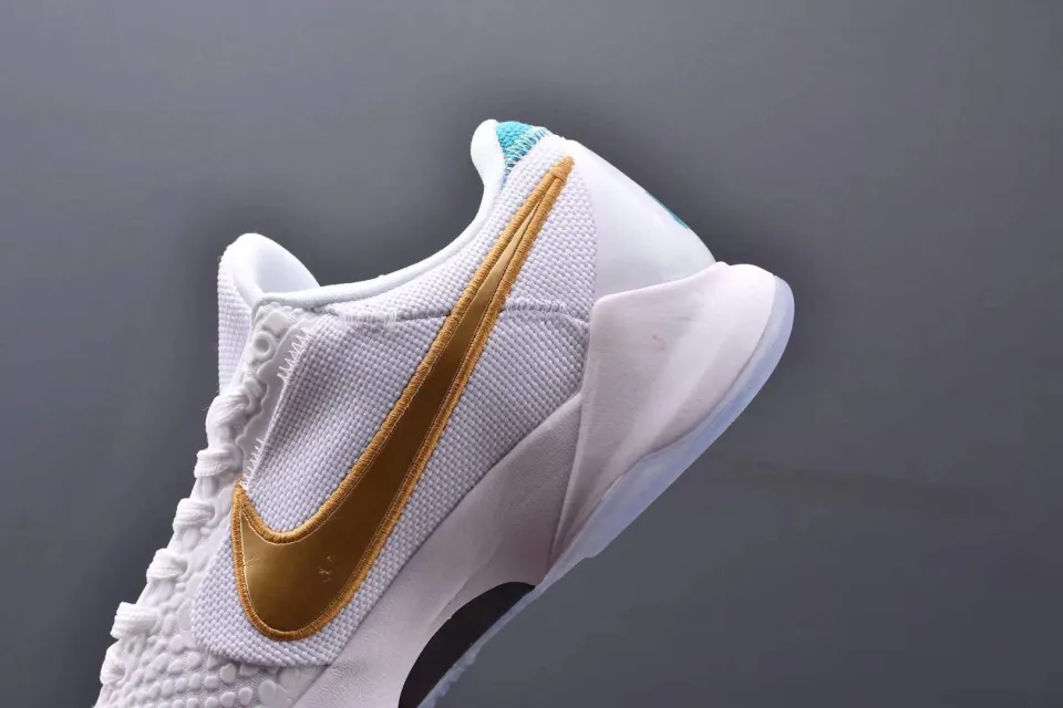 Nike kobe sales 13 womens yellow