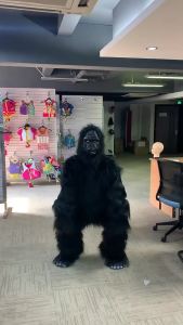 Fast DeliveryAdult Deluxe Gorilla Halloween Costume Men Ferocious KingKong Cosplay Outfits Male Monster Dinosaur Godzilla Costumes Animal Jumpsuit For Party Game Stage Show Fancy Dress up