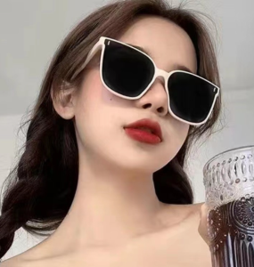 KACAMATA KOTAK HITAM KOREA GK 2 STRIP FASHION SUNGLASSES WANITA PRIA KACAMATA HITAM KOREA