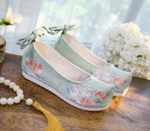 Free Shipping [Su Yu Rabbit] New Style Featuring Traditional Chinese Hanfu-Inspired Shoes With Hidden Height-Increasing Insoles Embroidered Details And A Pointed-Toe Design Suitable For Students And Traditional Costumes