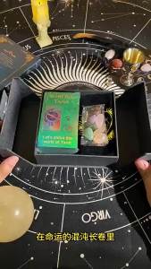 Weyder Tarot Cards Authentic Full Set Gold Foil Tarot Gold Foil Stamped Tarot Cards Plastic PVC Waterproof Board Game Mat