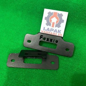 DUDUKAN PLAT NOMOR YAMAHA FAZZIO HITAM MOSCOW BREKET PLAT NOMOR FAZZIO MOSCOW BREKET PLAT FAZZIO