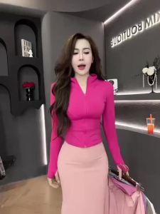 [Hỏa Tốc] [TT21][Form Nhỏ - Tăng size](36-70kg) Áo Khoác Thể Thao Mẫu Mới Ôm Body Tôn Dáng [TT21]. Áo Khoác Nữ QC