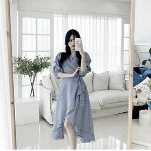 SET ÁO ĐẦM ĐÔI KẺ SỌC ĐỒ CẶP TÌNH NHÂN ĐI BIỂN CHỤP HÌNH CƯỚI