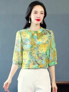 SNUG เสื้อยืดผู้หญิง ภาพถ่ายจริง 2025 ฤดูร้อน เสื้อเชิ้ตแขนสามส่วนคุณภาพสูง แฟชั่นหรูหรา ลายดอกไม้ สไตล์พันรอบ ลายระบาย หวานๆ ลายดอกไม้ รัดเอว