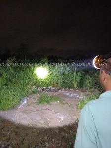 ĐÈN LED PIN SẠC ĐỘI ĐẦU KÍN NƯỚC SIÊU SÁNG CHÓA 100 MM X18 - 5000W