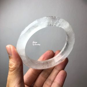 Vòng Tay Thạch Anh Trắng Nguyên Khối Đá Tự Nhiên 100% Vòng Đá Phong Thuỷ Vòng Bản Liền Sang Trọng